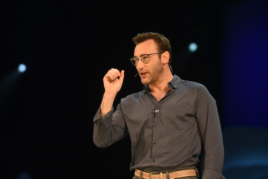 Simon Sinek o radu od kuće i zašto misli da kancelarijama još nije kraj
